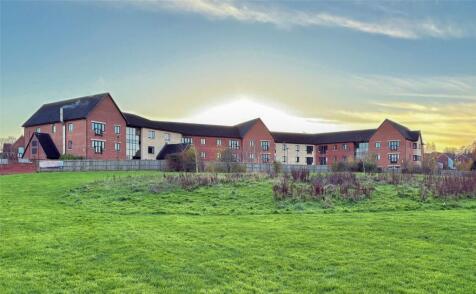 Moreton Court, Birdwood Crescent, Bideford, EX39