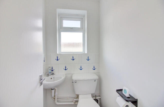 17 thames cres11