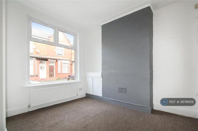 Front Dining/Lounge