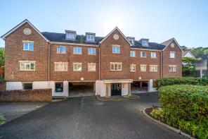 10, Canvas Court, Kings Road, Haslemere GU27 2QN
