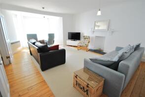 Flat 5, 10 Connaught House, The Esplanade, Tenby SA70 7DU