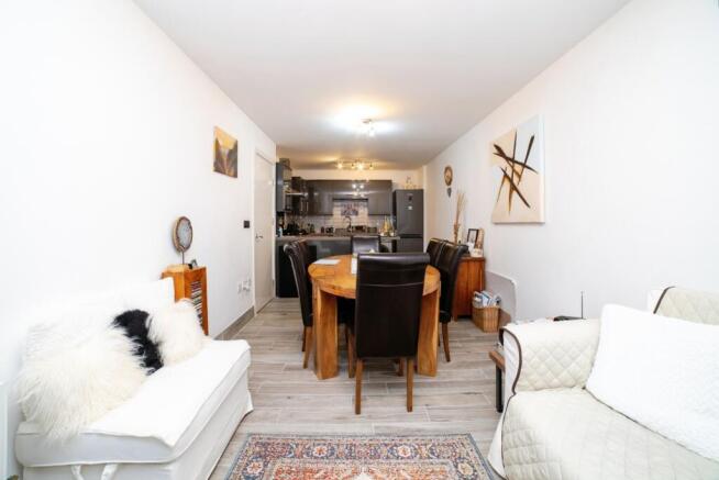 Kitchen-Dining-Loung