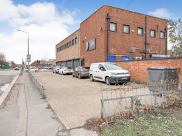 10, Calcutta Road, Tilbury RM18 7QU
