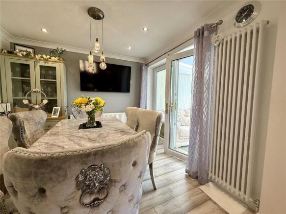 3 bed Detached for sale Image 9