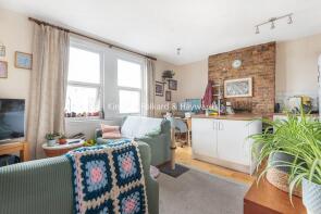 Flat 8, St Georges Court, Tooting High Street, London SW17 0SZ