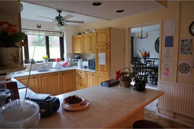 Kitchen / Breakfast