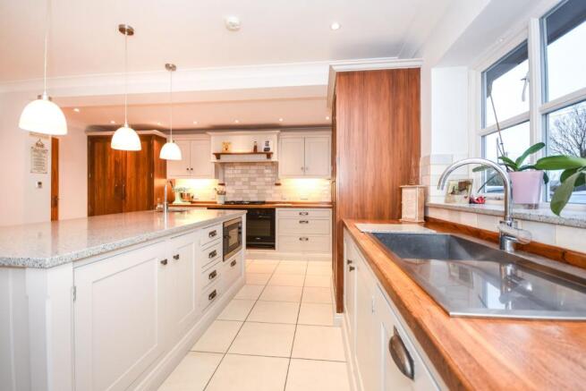 Kitchen/breakfast ro