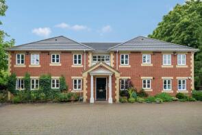 Flat 2, 11a Fry Court, Derby Road, Caversham, Reading RG4 5HE