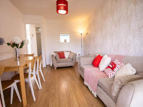 7_Ulcombe_Gardens_Ca