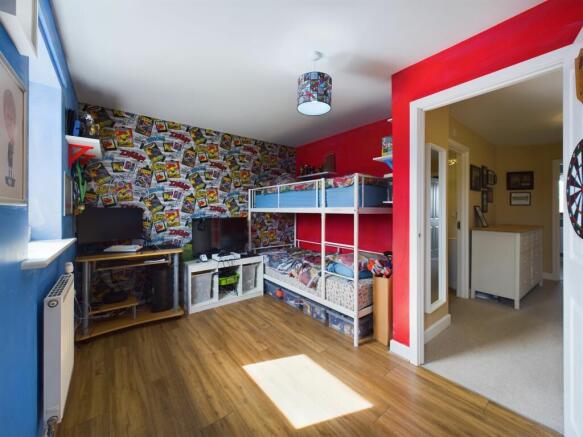 Photo 16
