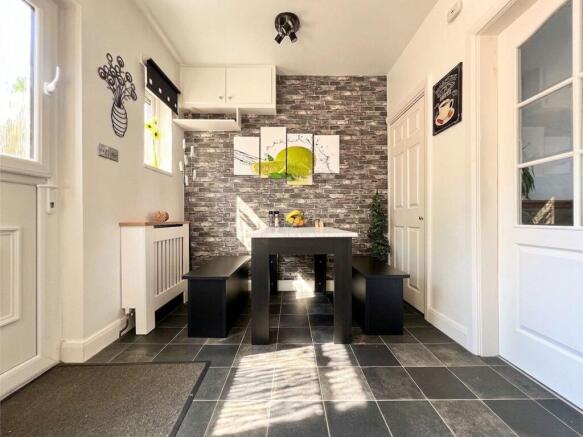 3 bed Terraced for sale Image 10