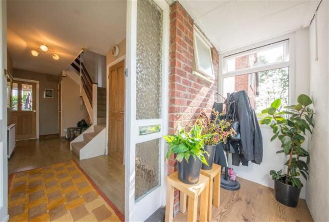 ENTRANCE PORCH