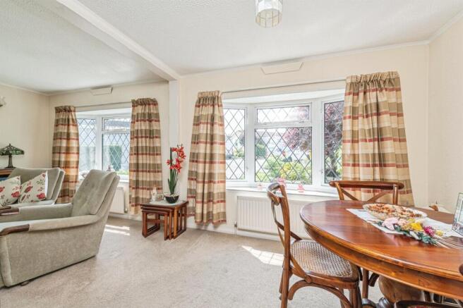 2 bed Park Home for sale Image 9