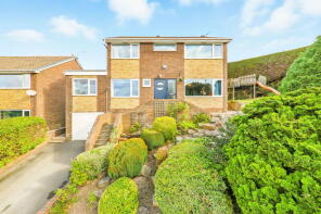 3, Wood Hill Court, Cookridge, Leeds LS16 7BW