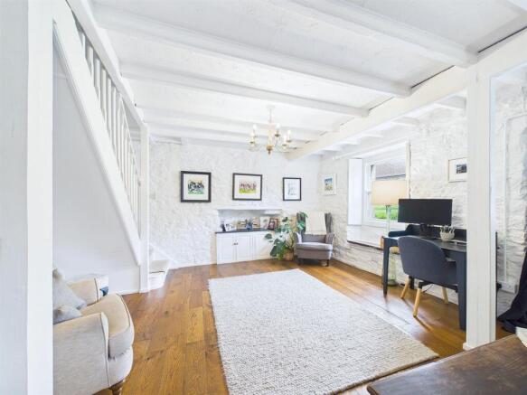 4 bed Character Property for sale Image 3