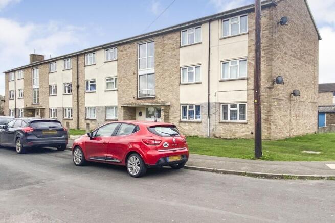 Flat 48 Patchway, Chippenham, SN14 0HZ