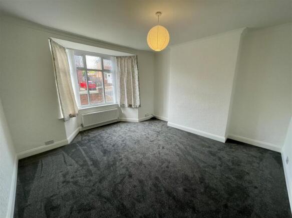 Brinkburn Avenue, Darlington photo 4