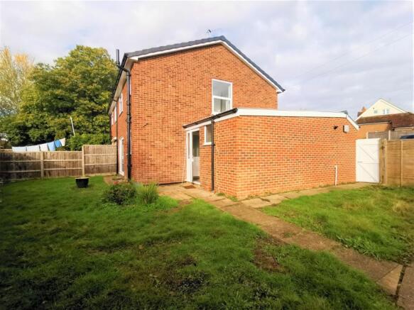Bradbourne outdoor 1.jpg