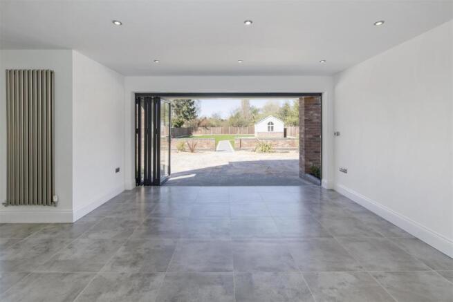 25 Edge Hill Road fpz164621 (12).jpg