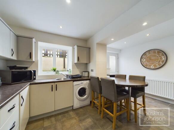 Kitchen/Breakfast Room