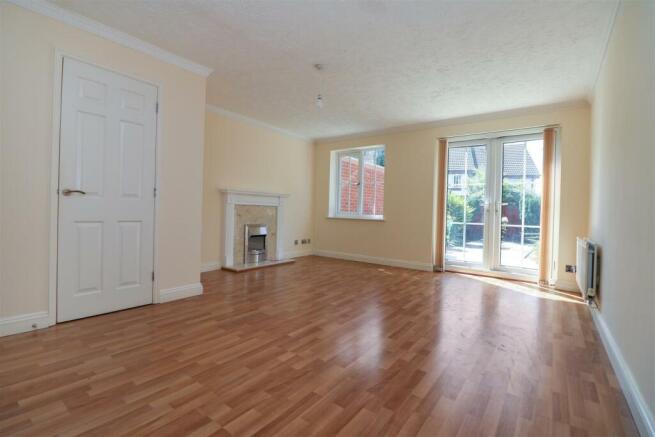 Sitting / Dining Room
