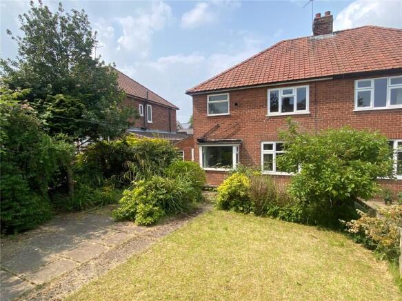 3 bed Semi-Detached for sale Image 4