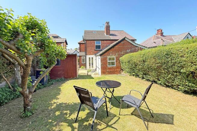 3 bed House for sale Image 12