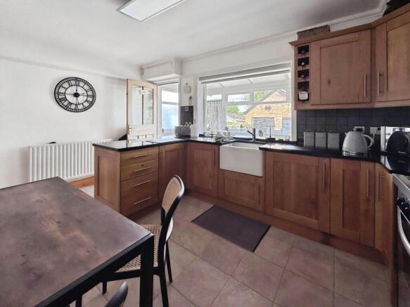 2 bed Terraced for sale Image 6