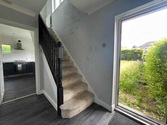 3 bed Semi-Detached for sale Image 8