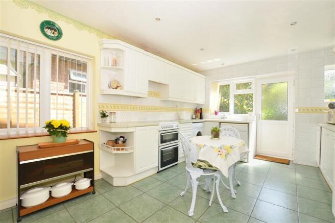 Kitchen / Breakfast Room