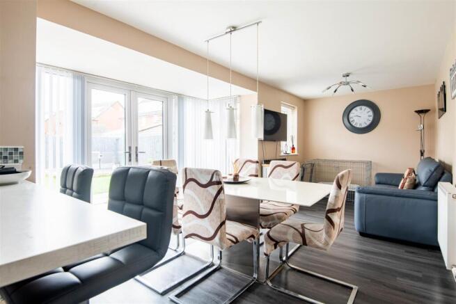 Dining / Family Room