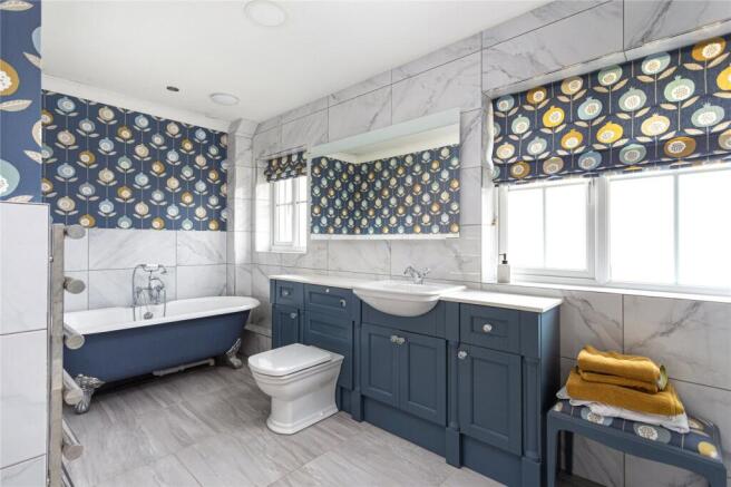 3 bed Detached for sale Image 11