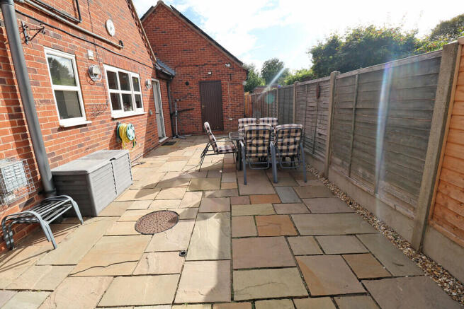 Wheatfield Close, Epworth photo 5