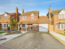 18, Keats Close, Horsham RH12 5PL