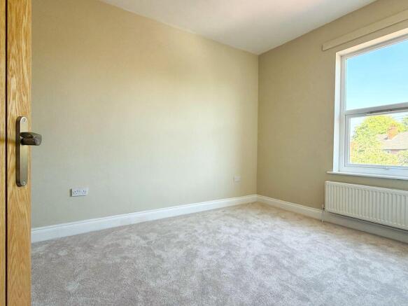 2 bed Terraced for sale Image 10