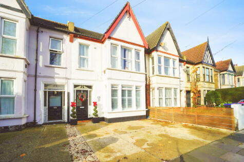 Valkyrie Road,Westcliff-on-sea,SS0 8AW