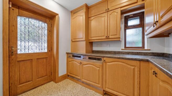 3 bed Detached for sale Image 12