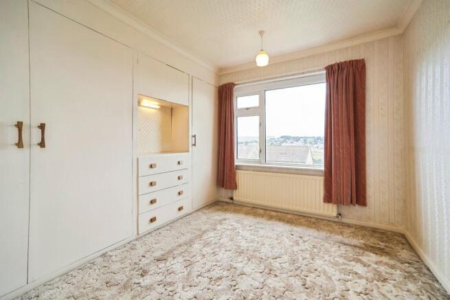 3 bed Semi-Detached for sale Image 11
