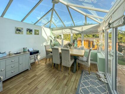 Nightingale Road, Selsdon Vale, South Croydon, CR2 8PT