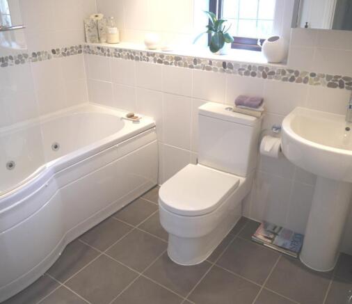 Photo 10