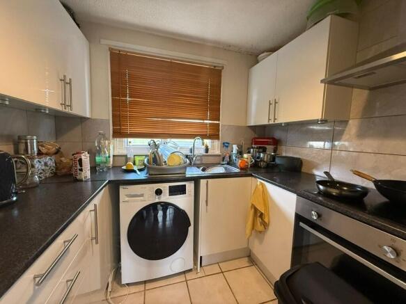 Victoria Street, Livingston, West Lothian, EH54 photo 4