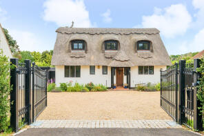 Halloween Cottage, Forest Road, Leatherhead KT24 5ES