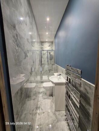 5 bed Terraced for sale Image 6