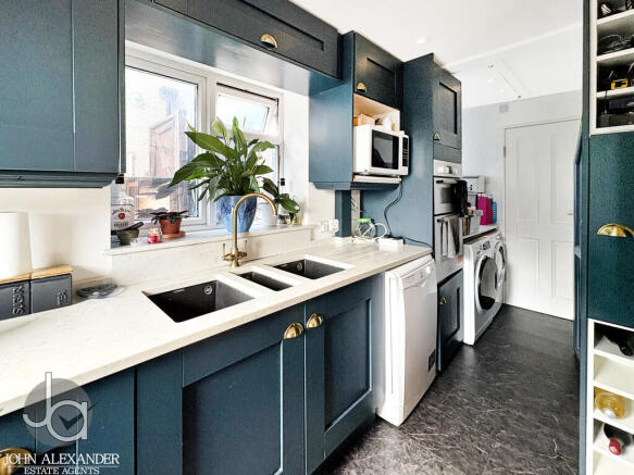 20250814_16153466...