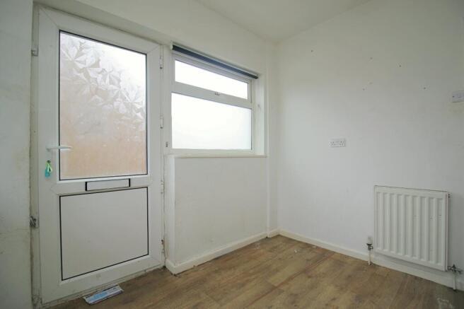 2 bed Bungalow for sale Image 6