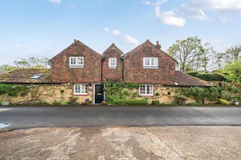 Hawksfold Lane West, Fernhurst, GU27