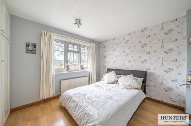 4 bed Detached for sale Image 12