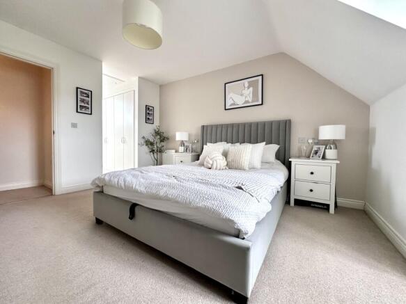 Bed 1 (2)