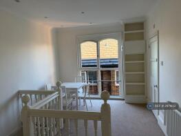 Flat D, 43, Central Hill, Upper Norwood, London SE19 1BW