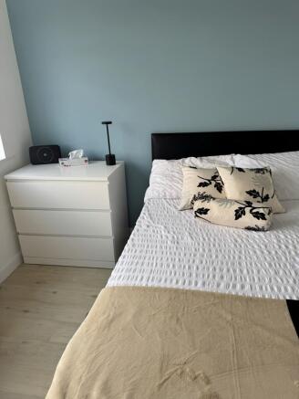 room 1 pic 4